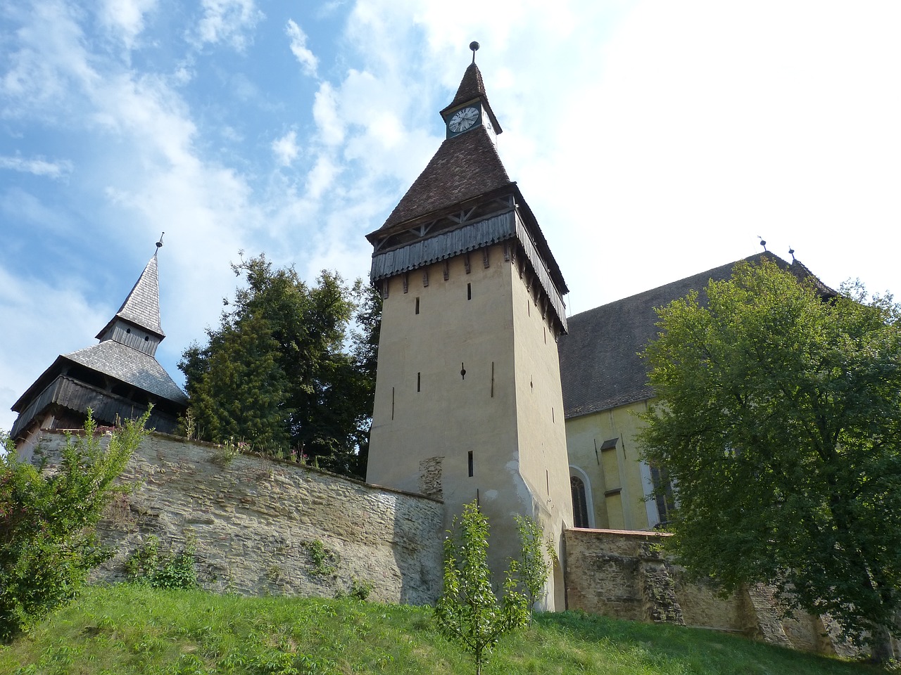 Read more about the article Internationale Jugendbegegnung in Biertan / Rumänien –  ein voller Erfolg